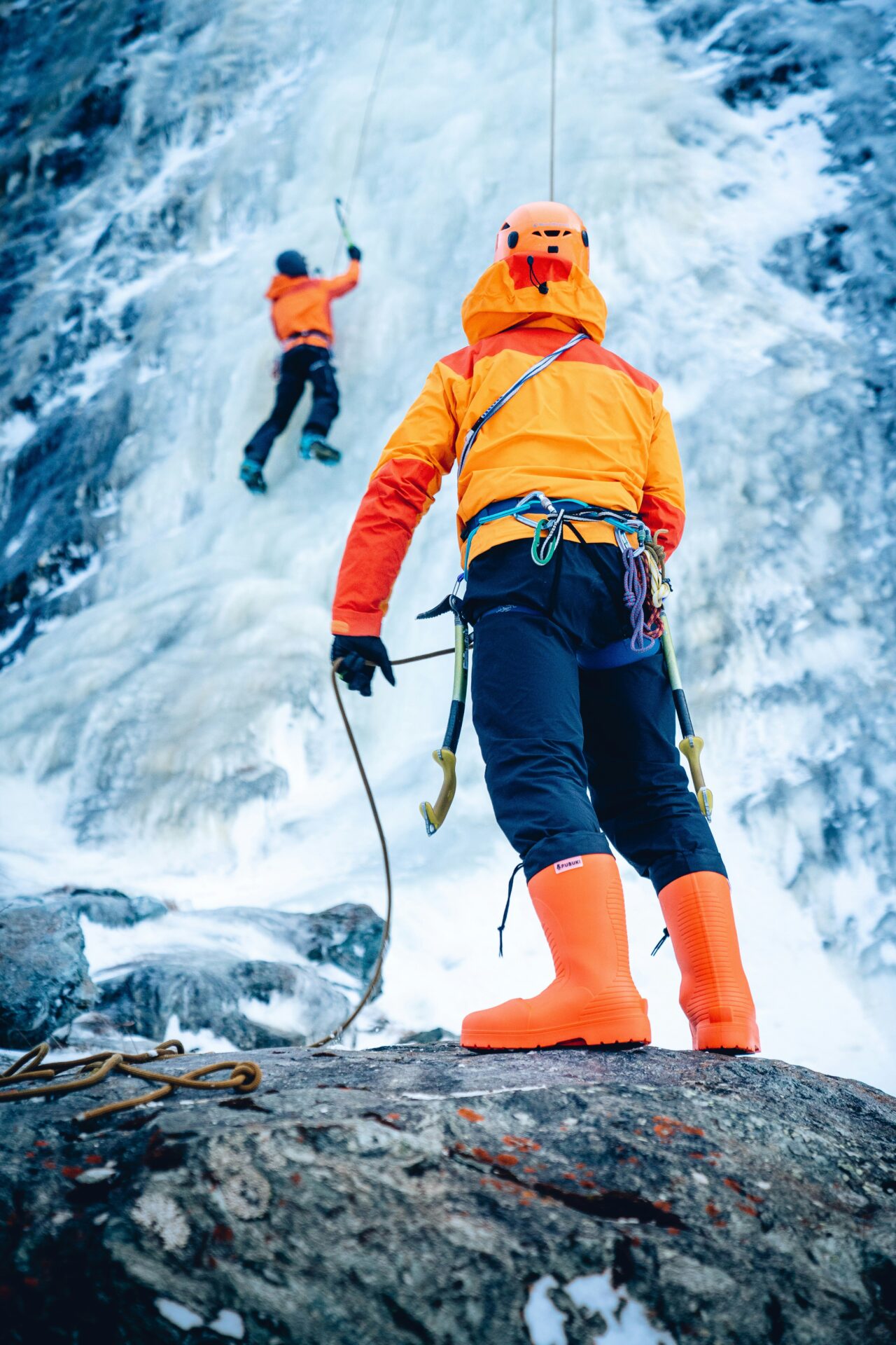 Ascension d'une cascade de glace